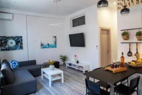 Central Suites Aegina 2
